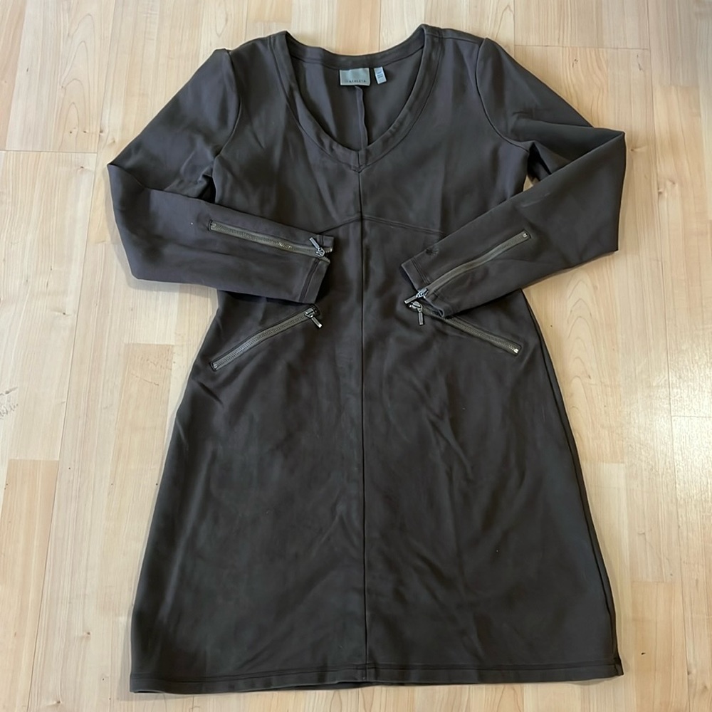 COPY - Athleta long sleeved dress